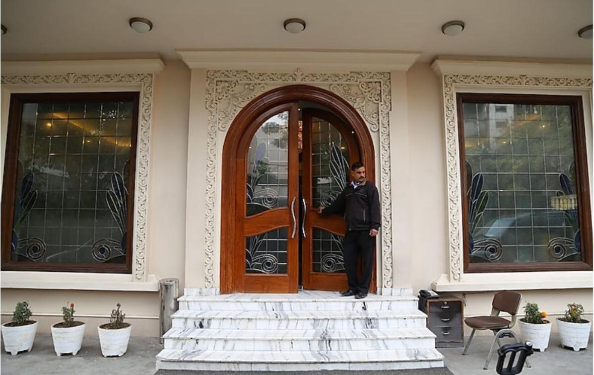 Hotel Florence Inn, Karol Bagh, New Delhi, 2 Min From Metro ภายนอก รูปภาพ